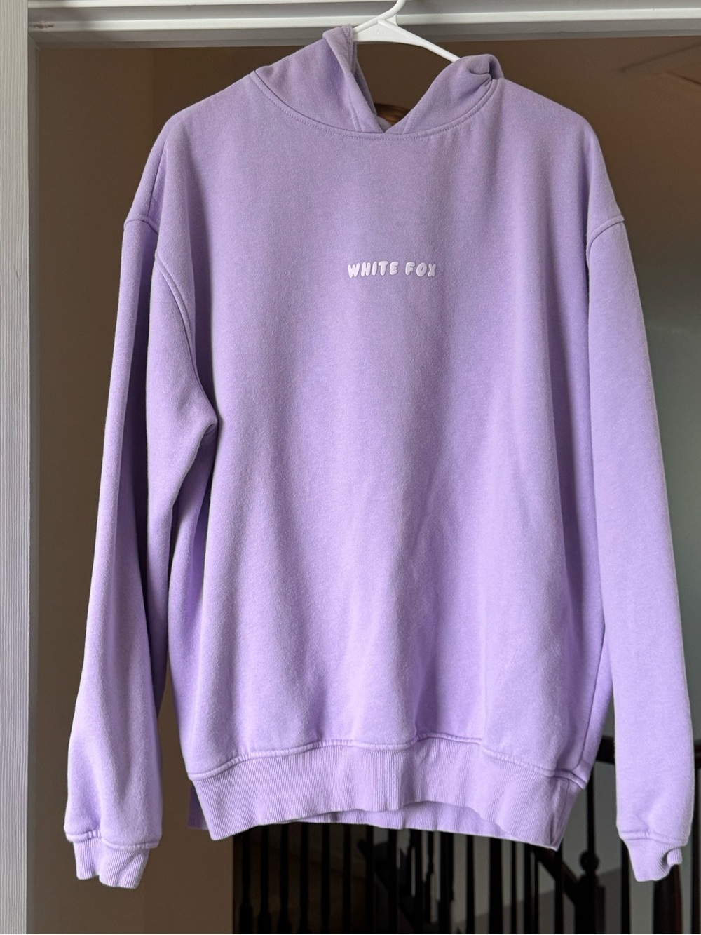 White Fox Boutique Lavender Pullover Hoodie Size M-L.
